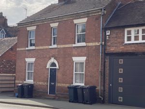 Photo 11- click for photo gallery